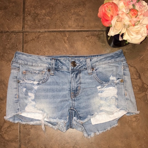 American Eagle Outfitters Pants - American Eagle size 2 Shorts
